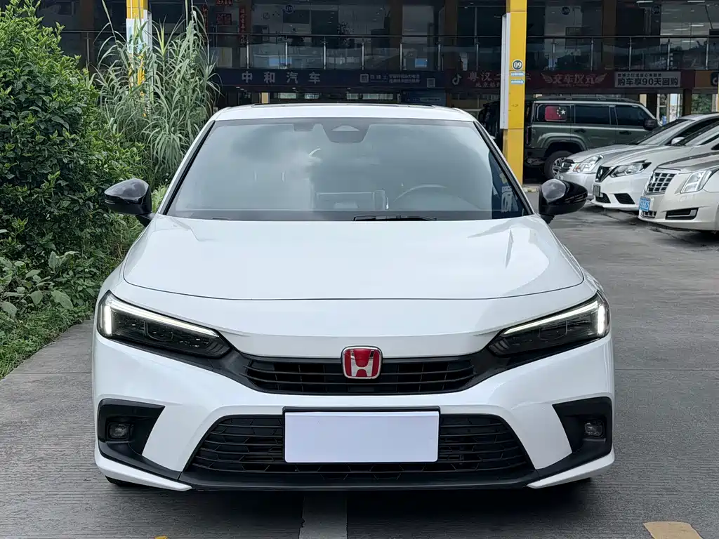 Honda Civic 2022 — фото 2