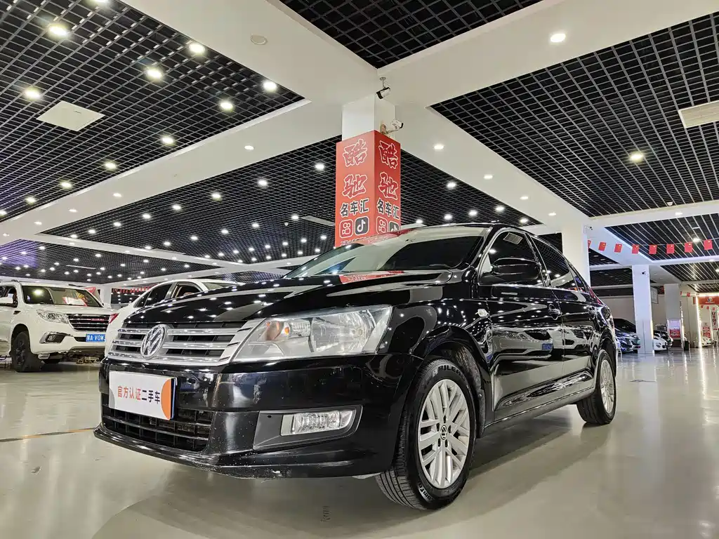 Volkswagen Santana 2013