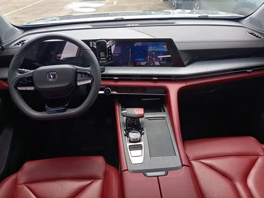 Changan CS75PLUS 2022 — фото 12