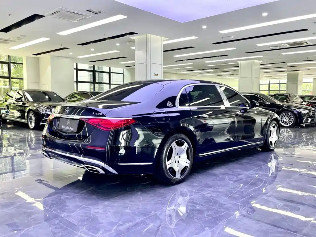Mercedes-Benz Maybach S-Class 2024 — фото 6