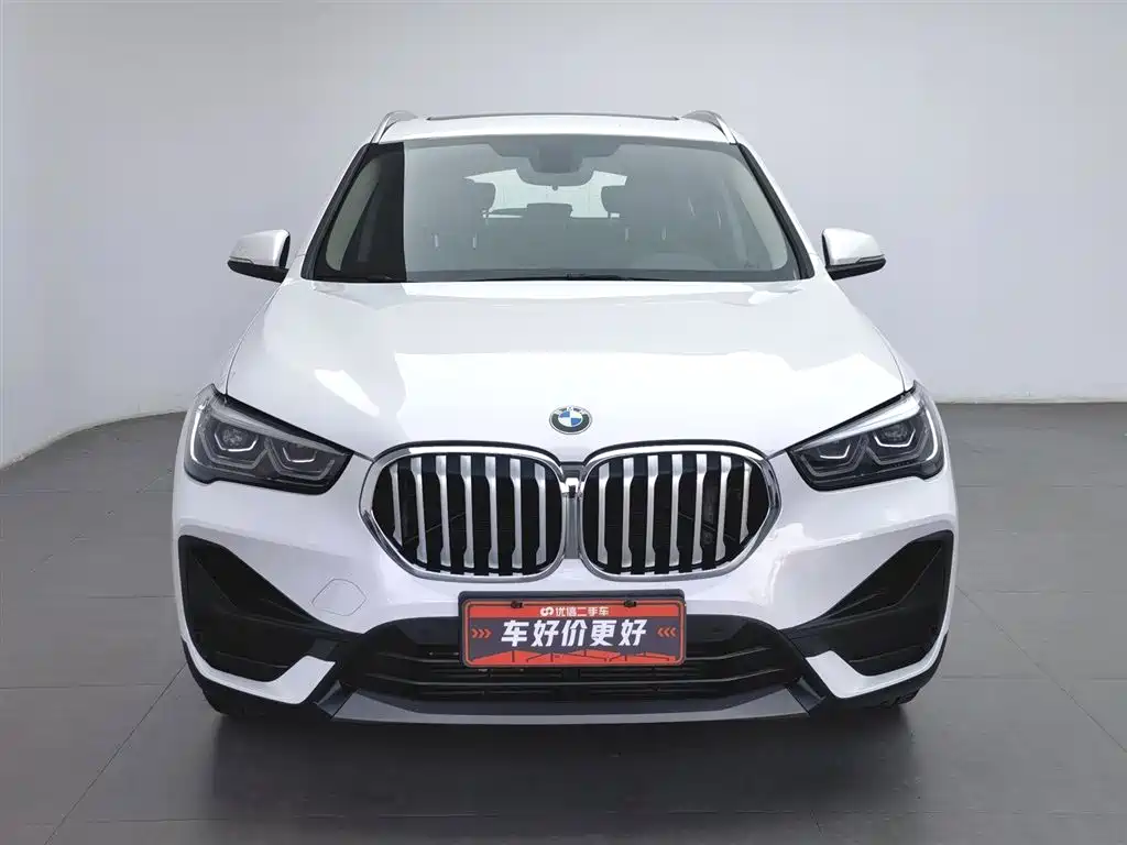 BMW X1 2020 — фото 3