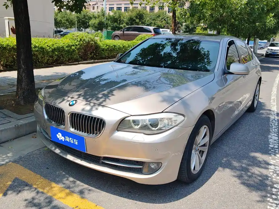 BMW 5 Series 2012