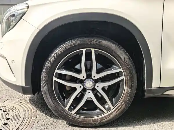 Mercedes-Benz GLA 2016
