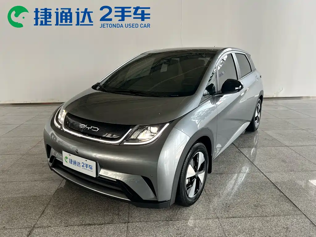 BYD Dolphin 2023