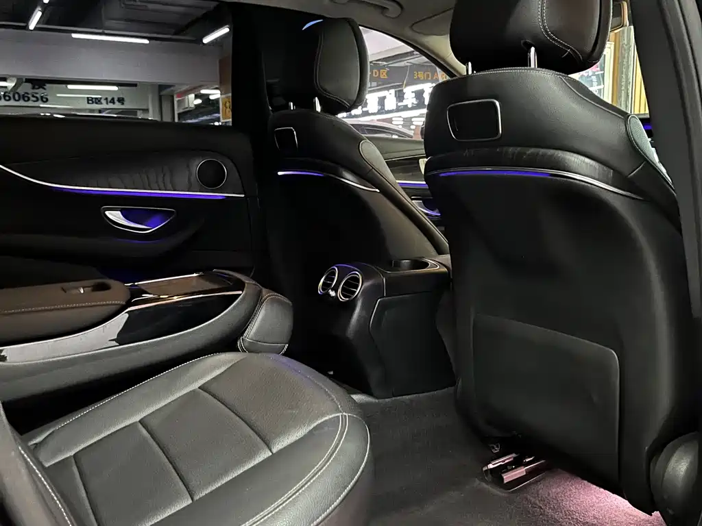 Mercedes-Benz E-Class 2017 — фото 12