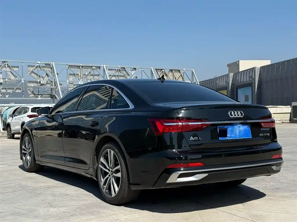 Audi A6L 2023 — фото 4