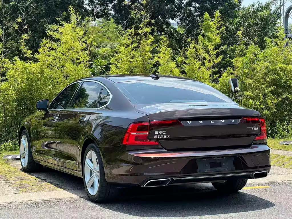Volvo S90 2018 — фото 6