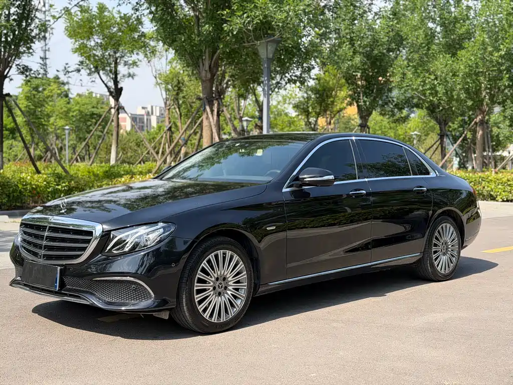 Mercedes-Benz E-Class 2020 — фото 1