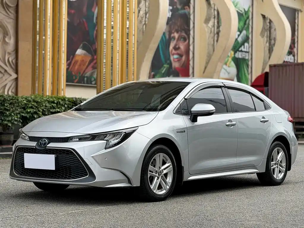 Toyota Levin 2021 — фото 1