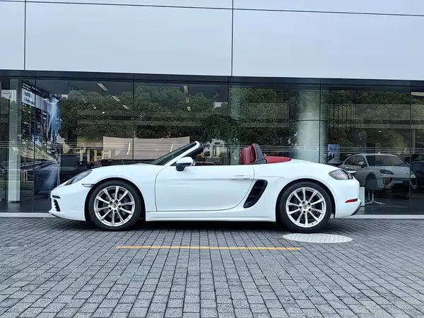 Porsche 718 2023