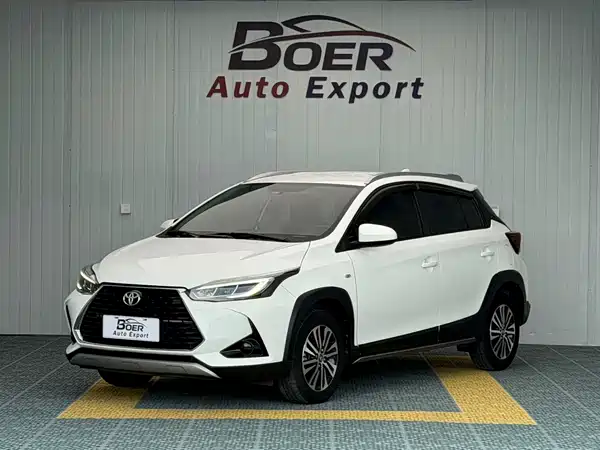 Toyota Yaris L 2022