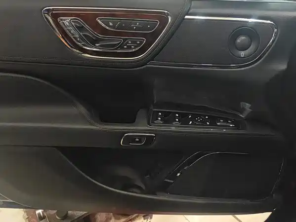 Lincoln Continental 2020