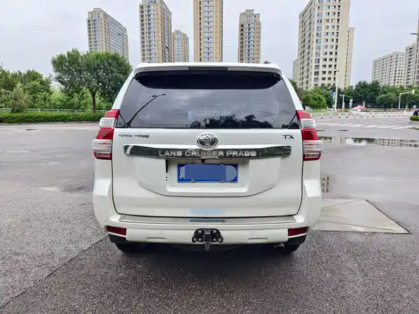 Toyota Prado 2016