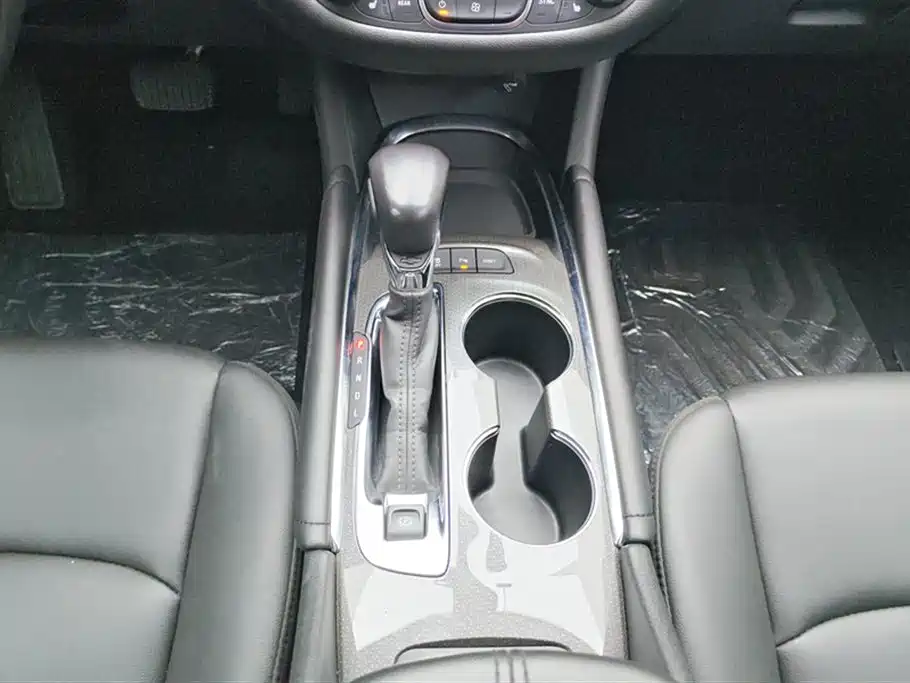 Chevrolet Malibu XL 2023 — фото 16