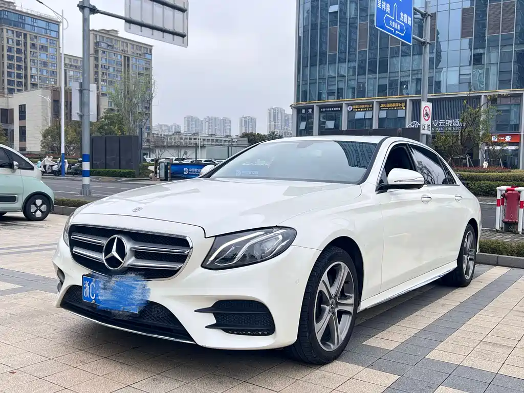 Mercedes-Benz E-Class 2018 — фото 1