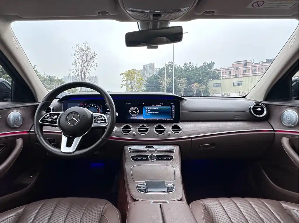 Mercedes-Benz E-Class 2019 — фото 9