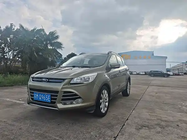 Ford Kuga 2014