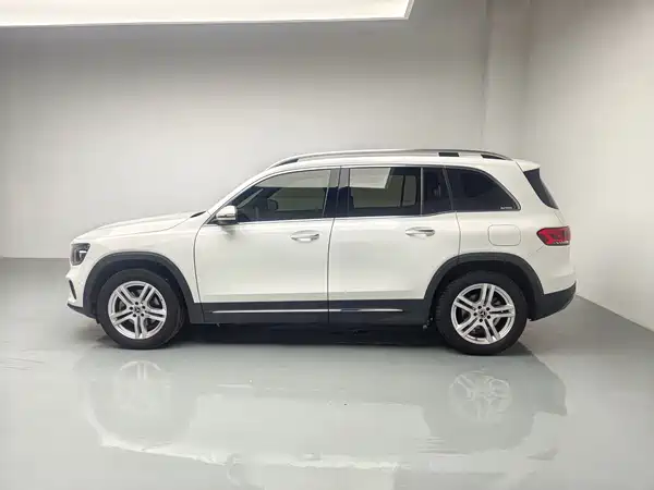 Mercedes-Benz GLB 2022