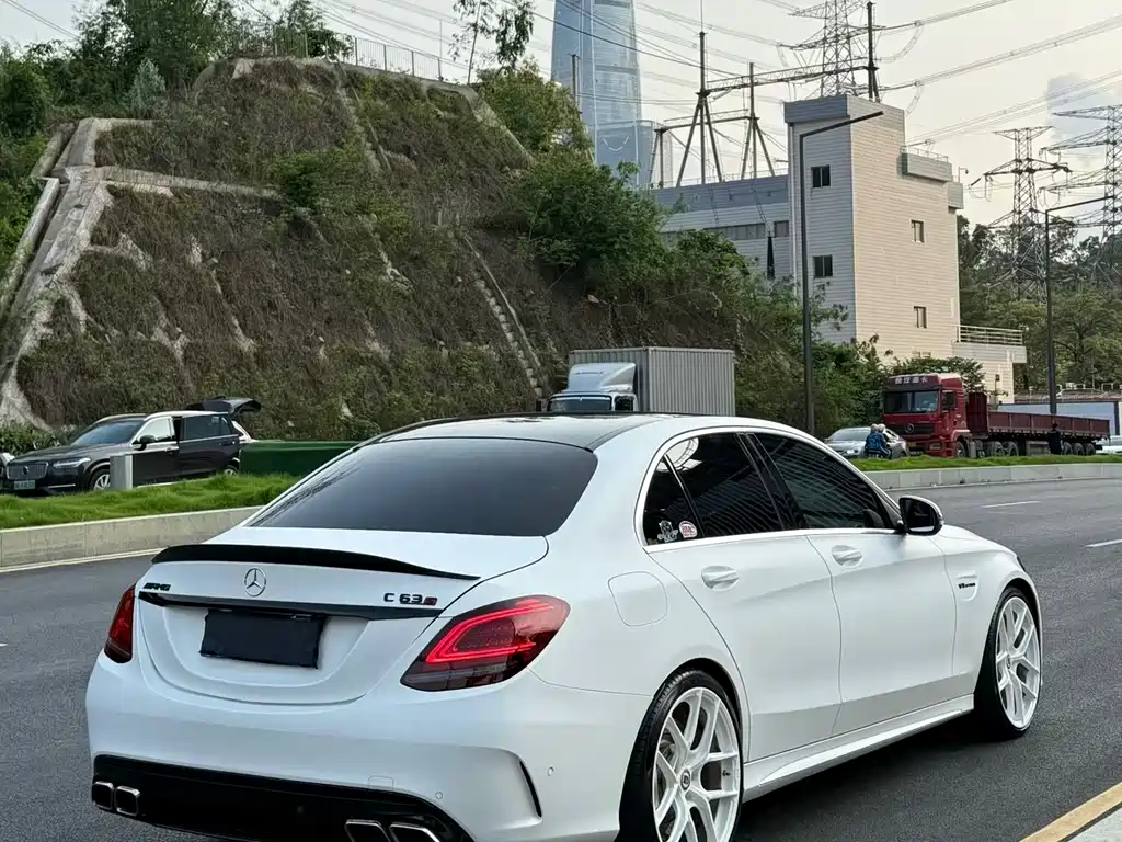 Mercedes-Benz C-Class AMG 2016 — фото 8