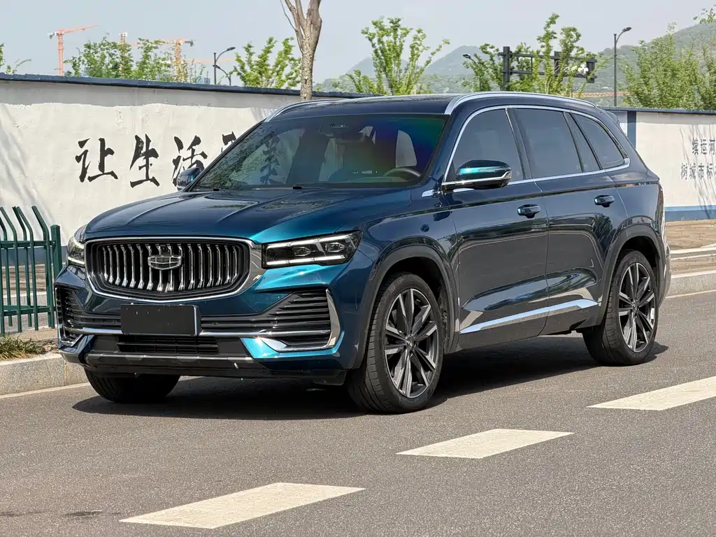 Geely Xingyue L 2022 — фото 1