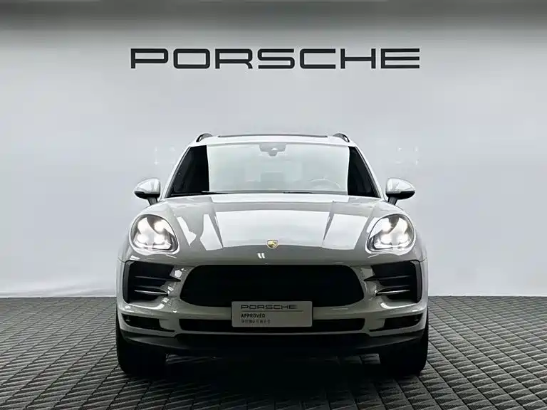 Porsche Macan 2022 — фото 2