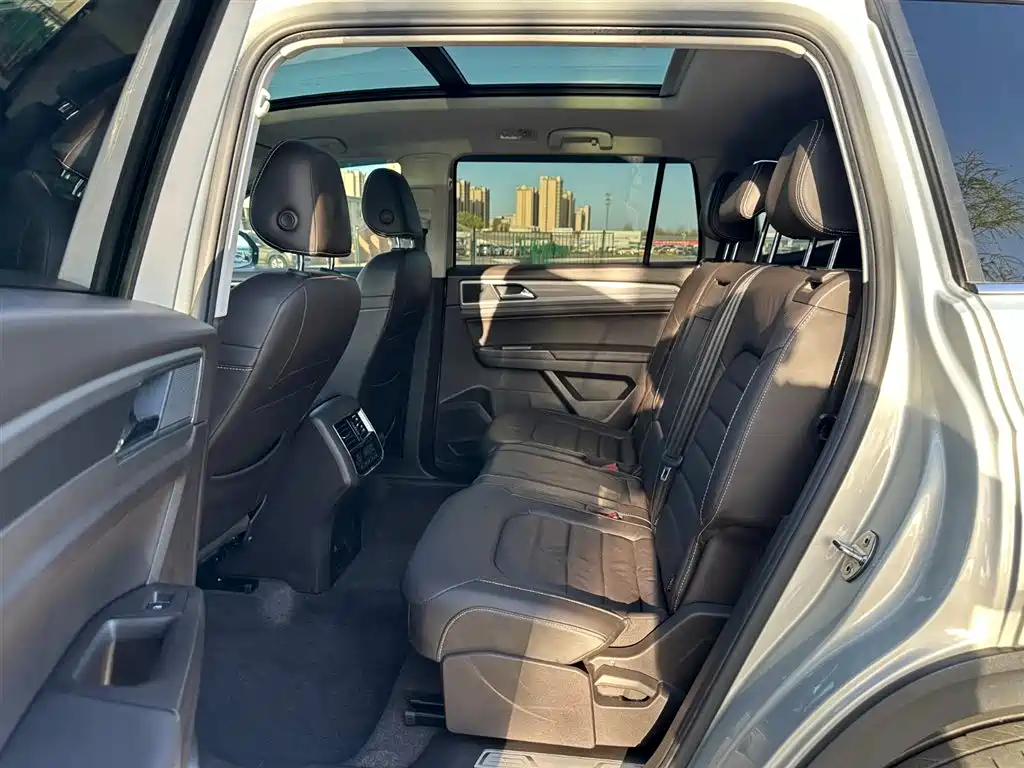 Volkswagen Teramont 2018 — фото 10