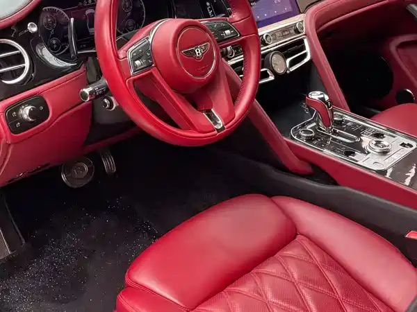 Bentley Flying Spur 2012
