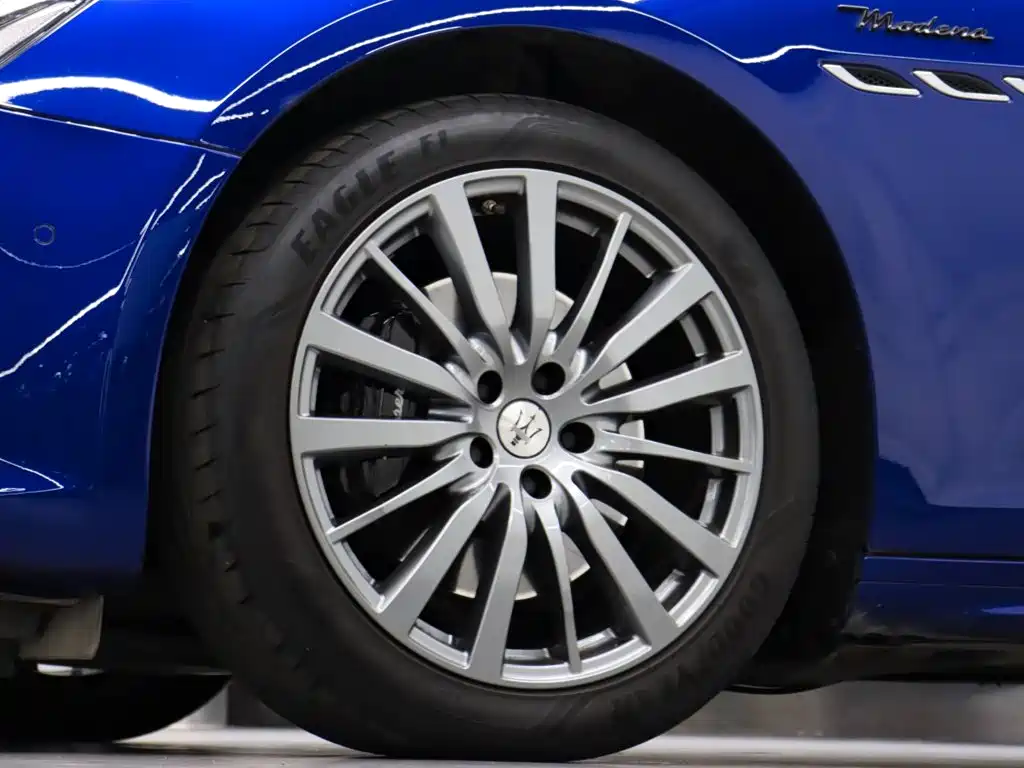 Maserati Ghibli 2024 — фото 26