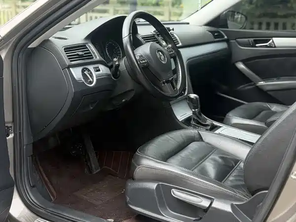 Volkswagen Passat 2015