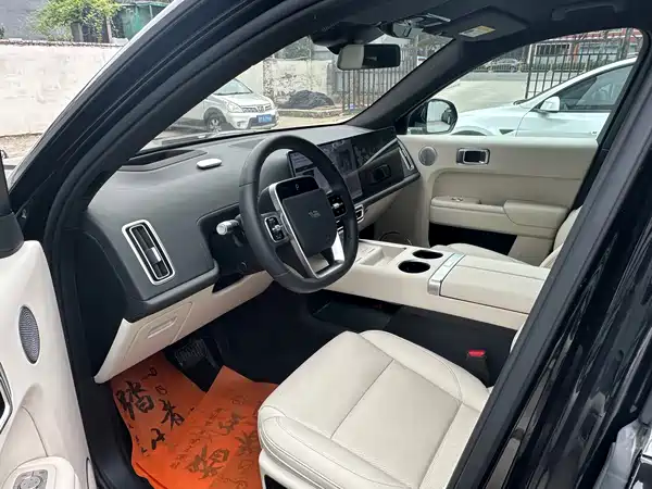 Li Auto L7 2025