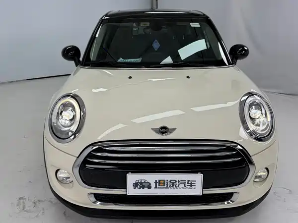 MINI 2016