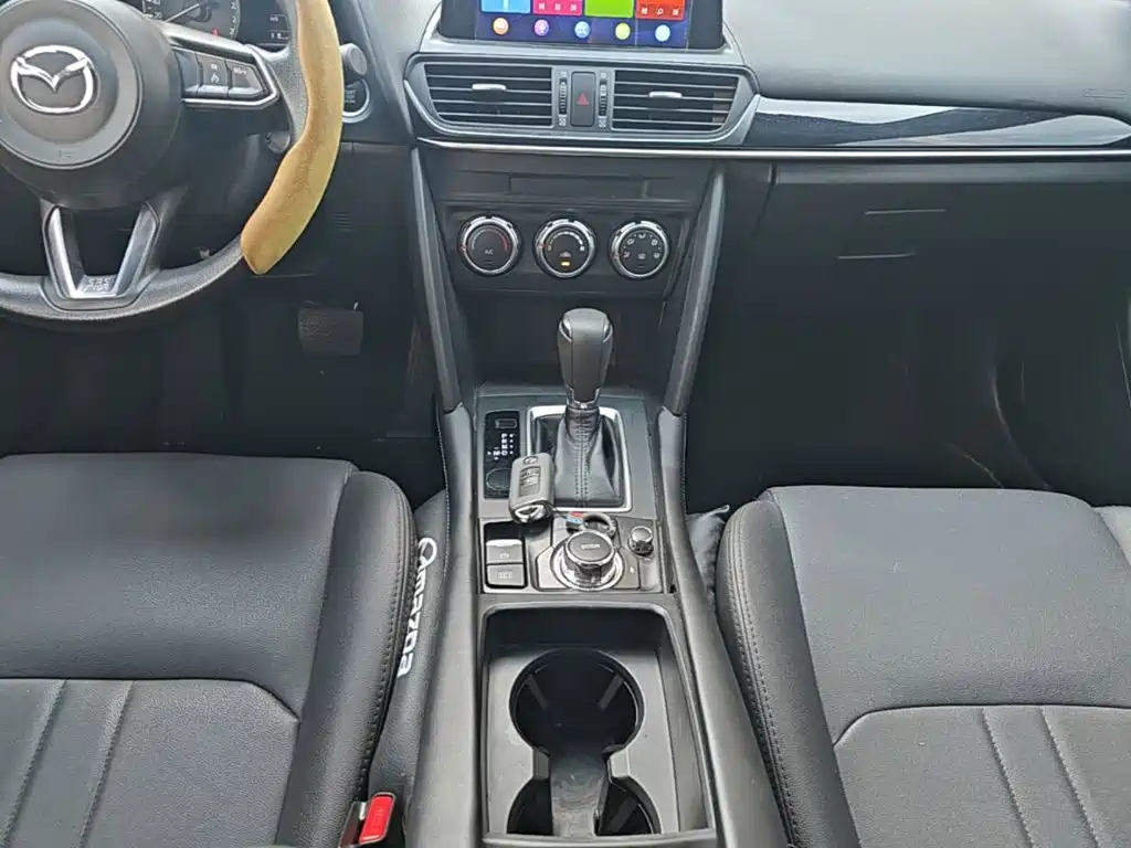 Mazda CX-4 2021 — фото 14