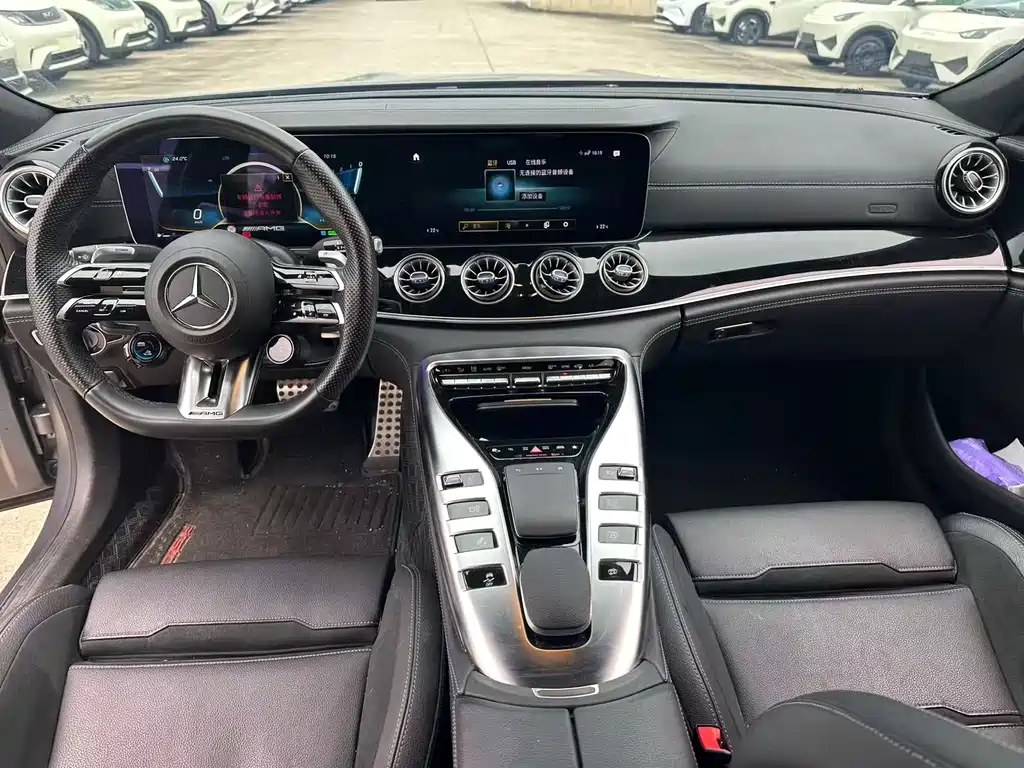 Mercedes-Benz AMG GT 2023 — фото 5