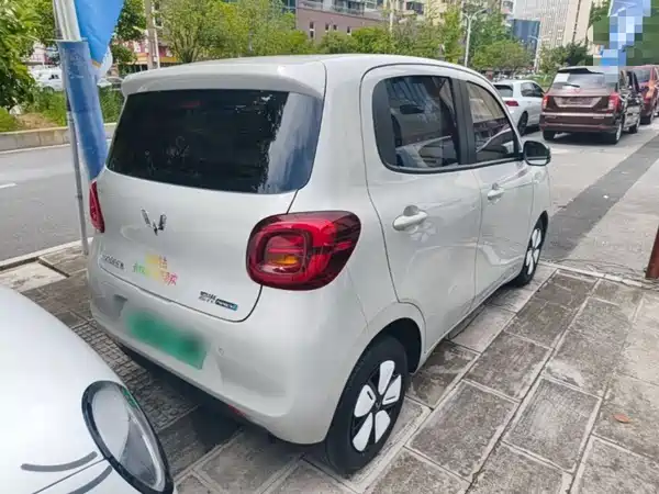 Wuling Hongguang MINIEV 2025