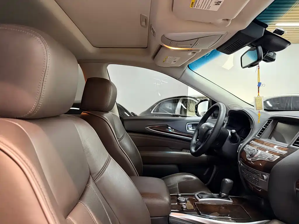 Infiniti QX60 2016 — фото 18