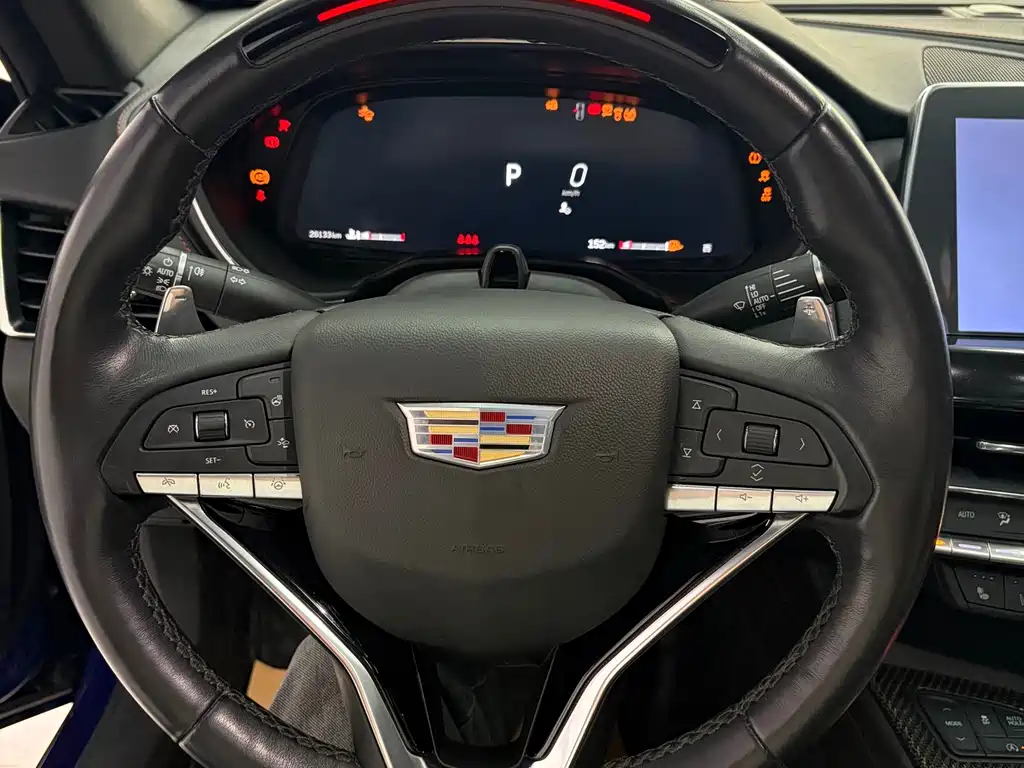 Cadillac CT5 2024 — фото 15