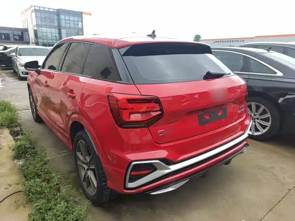 Audi Q2L 2022