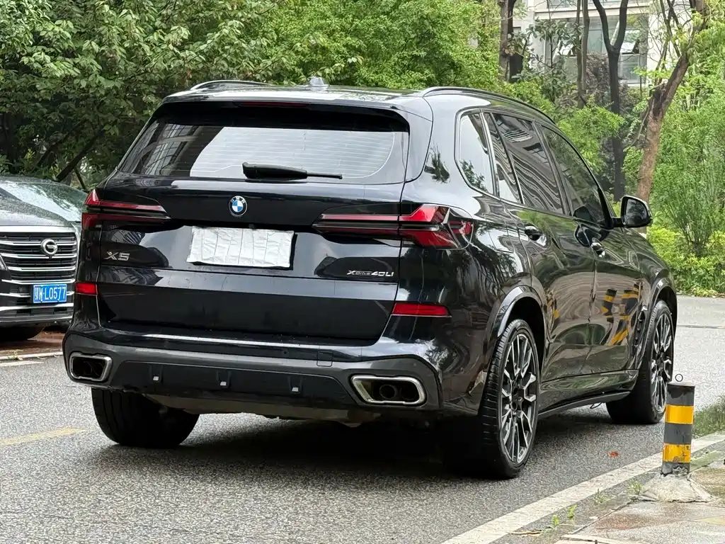 BMW X5 2024