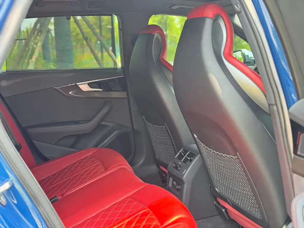 Audi S4 2025