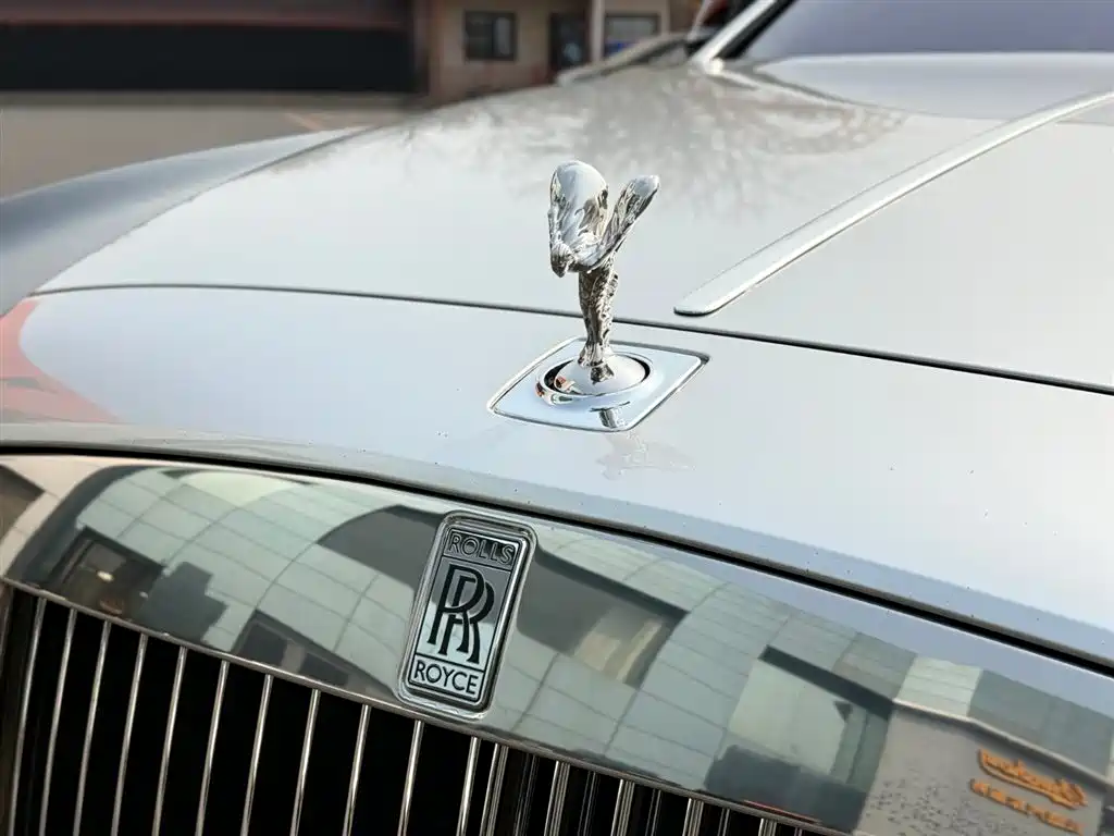Rolls-Royce Ghost 2015 — фото 29