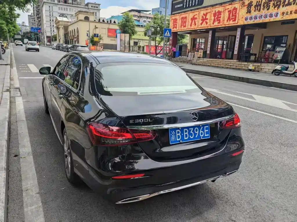 Mercedes-Benz E-Class 2021