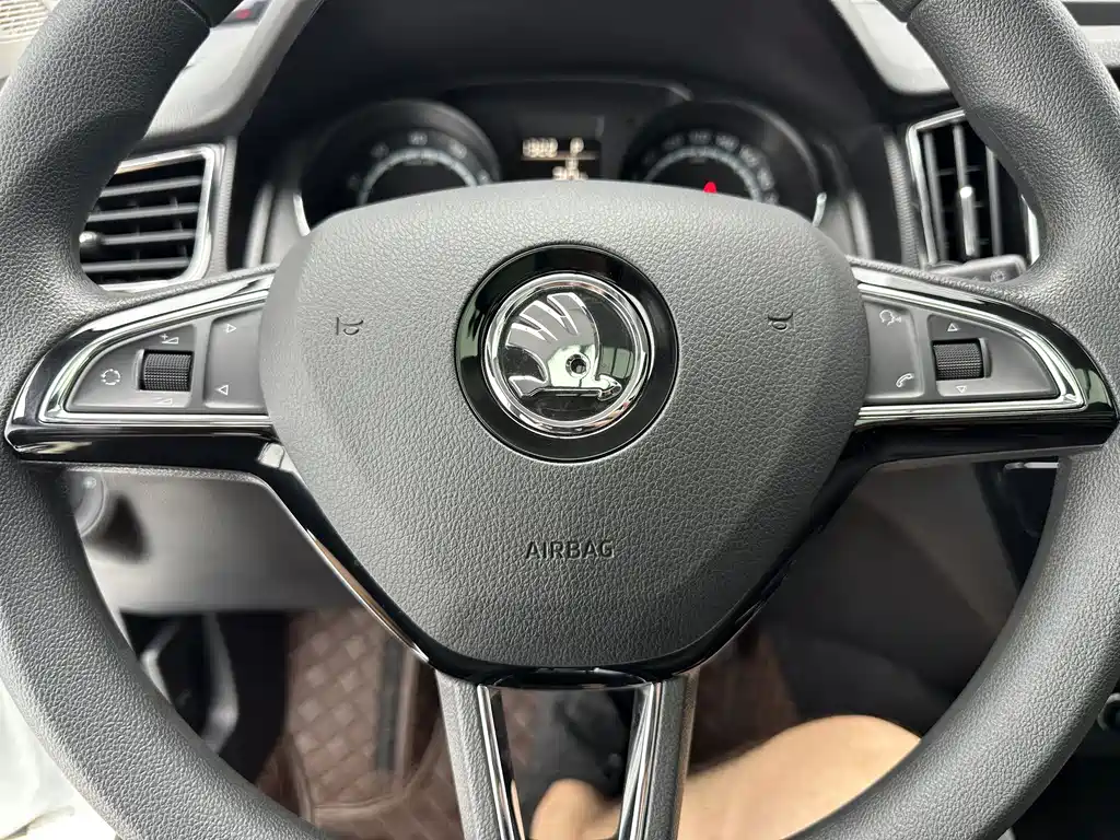Skoda Kamiq 2023 — фото 15