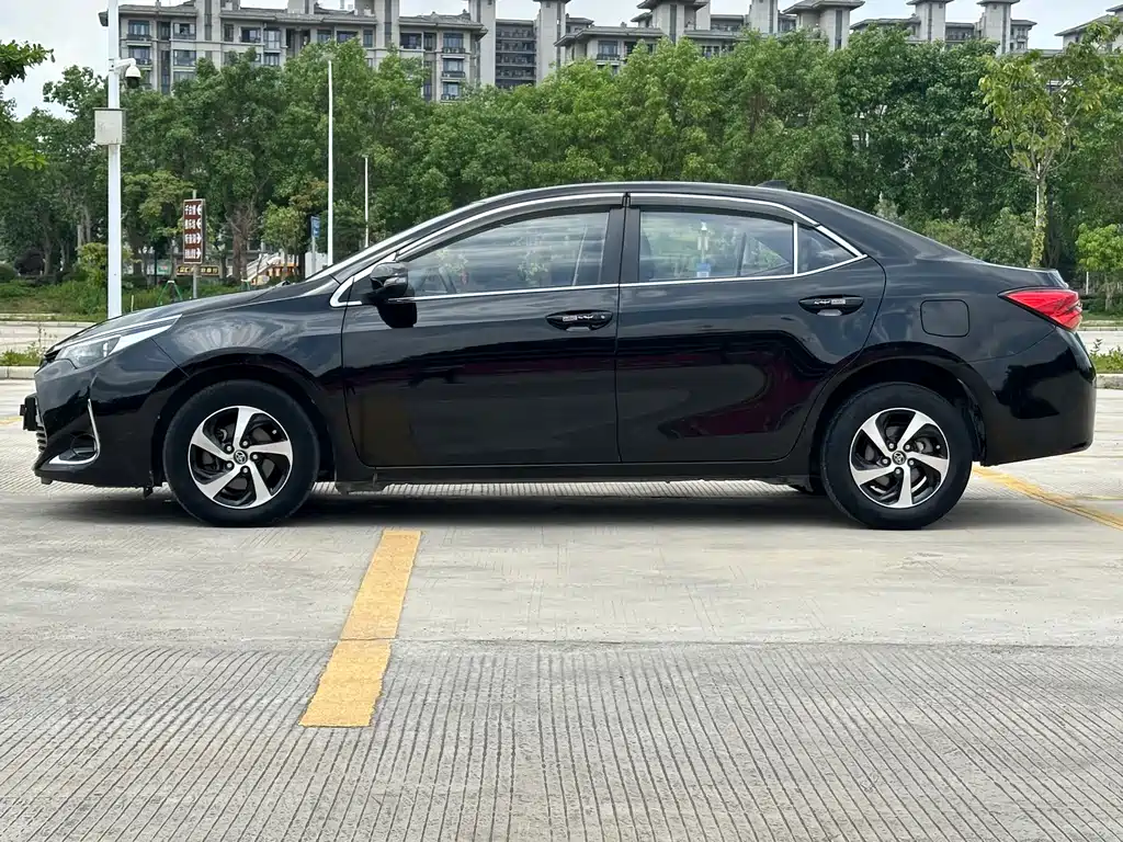Toyota Levin 2017 — фото 10