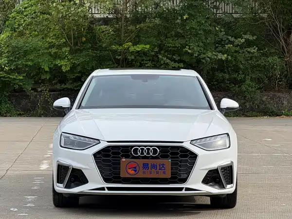 Audi A4L 2022
