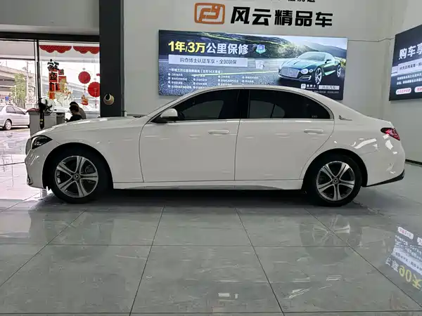 Mercedes-Benz C-Class 2022