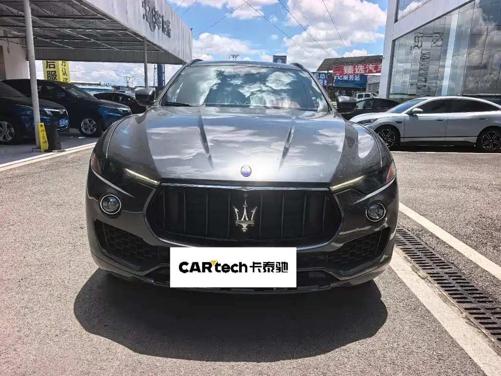 Maserati Levante 2021 — фото 2
