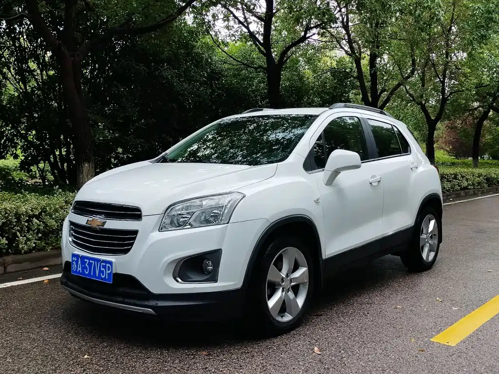 Chevrolet Trax 2016 — фото 1