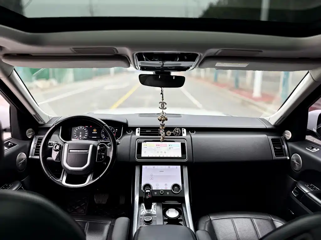 Land Rover Sport 2021 — фото 9