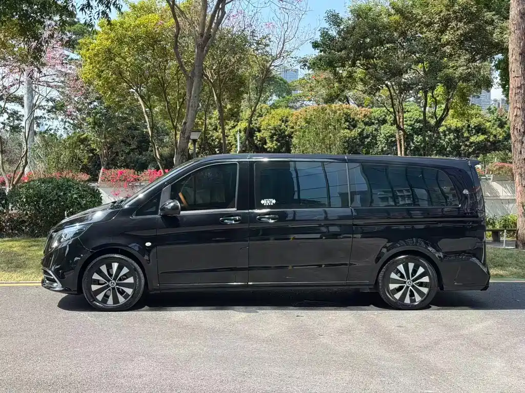 Mercedes-Benz Vito 2022 — фото 5