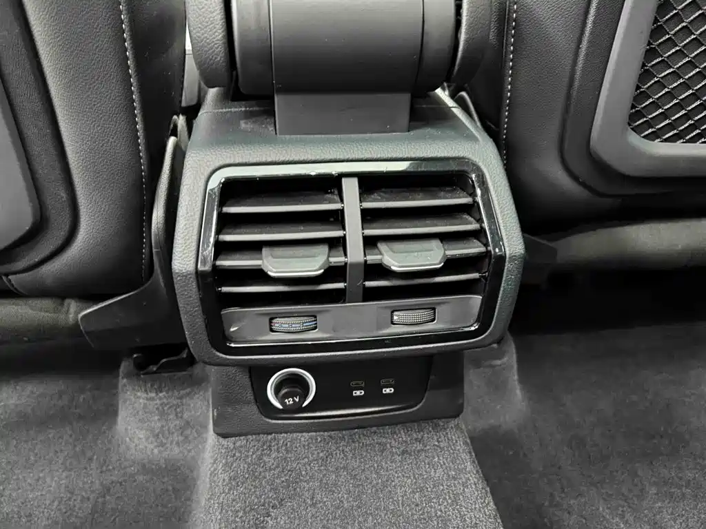 Audi Q3 2022 — фото 15